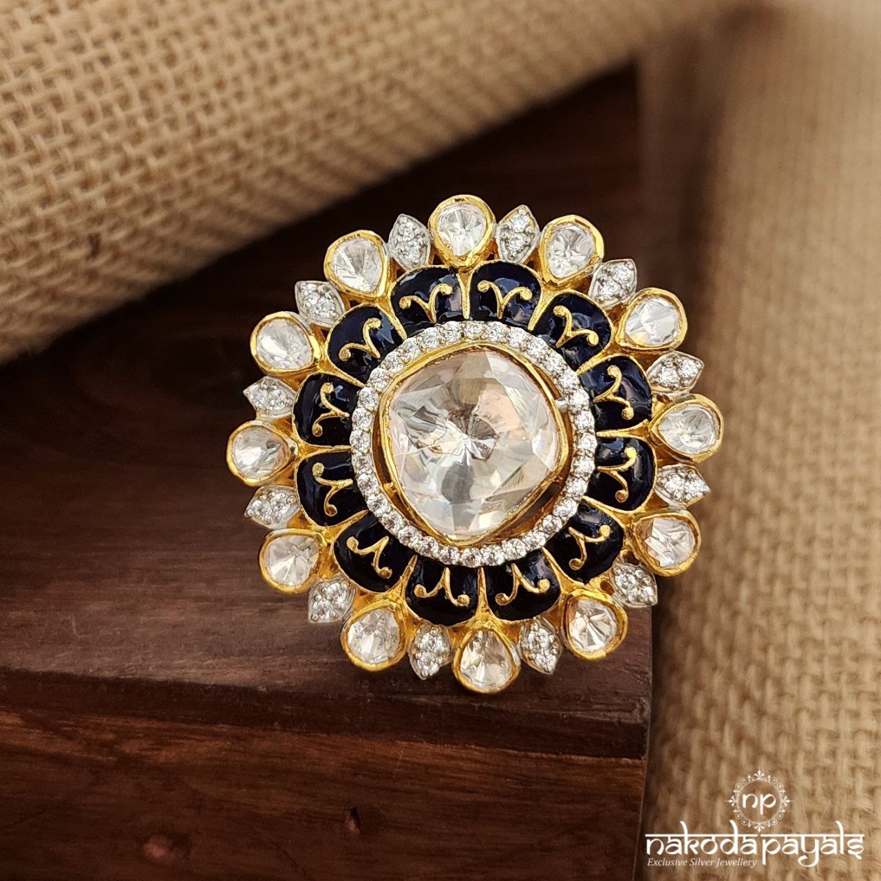 Sparkling Moissanite Finger Ring (F2720)