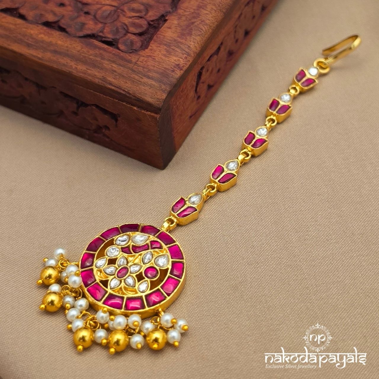 Floral Pearl Kundan Maang Tika (Gm1224)