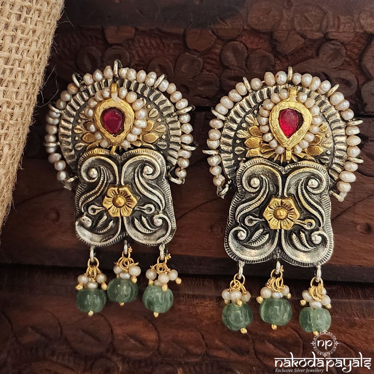 Traditional Green Drop Chandbali (Dt1415)