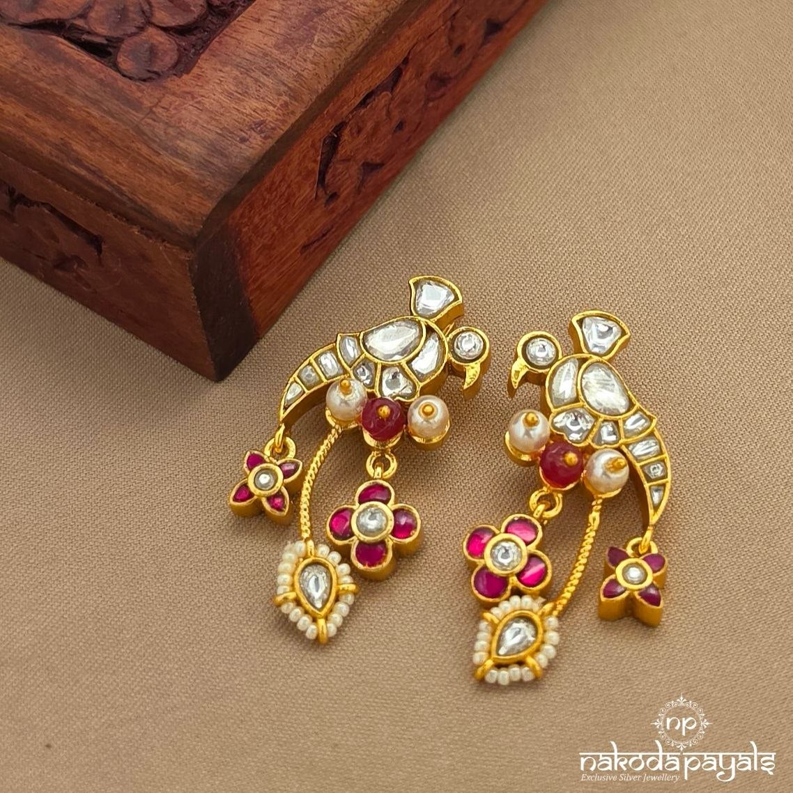 White Kundan Birdy clipon Bugadi (S9842)