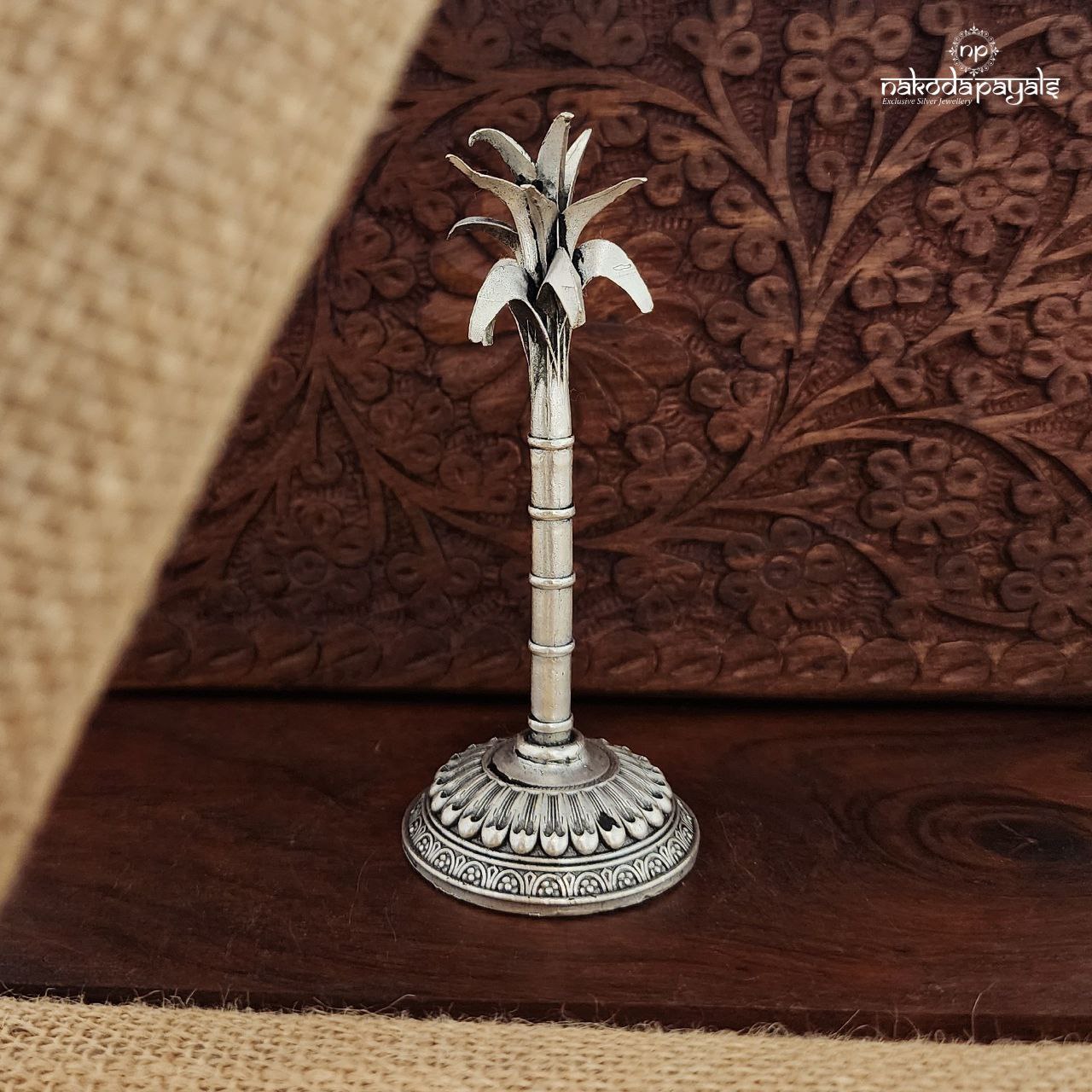 Sugarcane Idol (Aa1576-85)