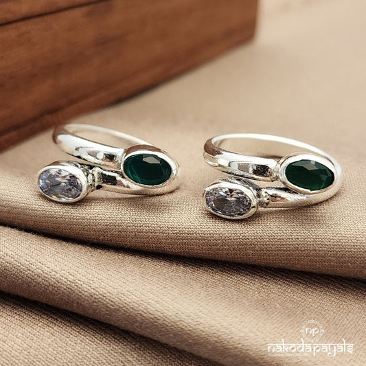 White & Green Front Adjustable Toerings (T4649)