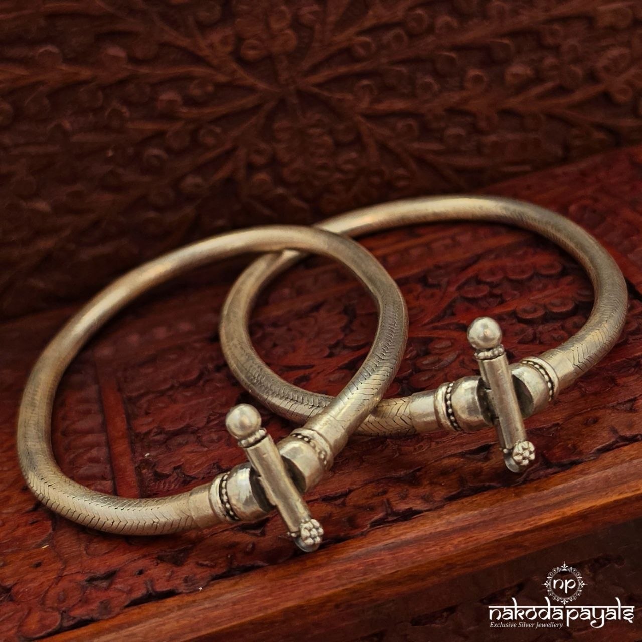 Solid Round Hyderabadi Anklets (A6883)