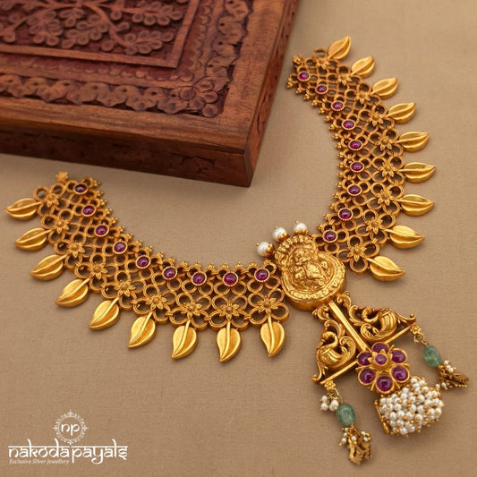 Leafy Lakshmi Neckpiece (Gn10603)