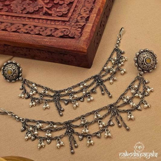 Yellow Dot Stud With Maati (M0467)
