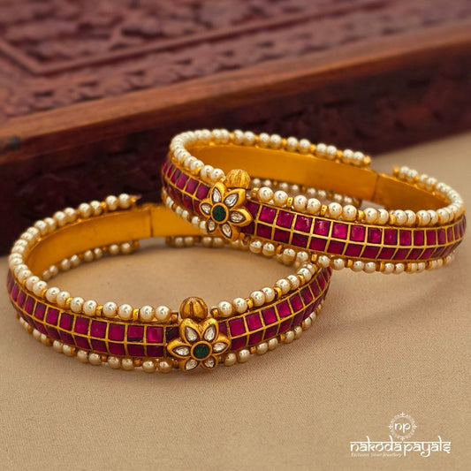 Exquiste Kundan Kada Pair (Gk3343)