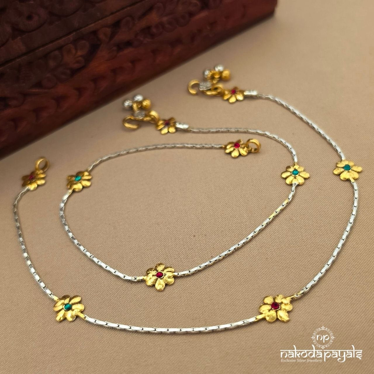 Floral Dual Tone Anklets (A7037)
