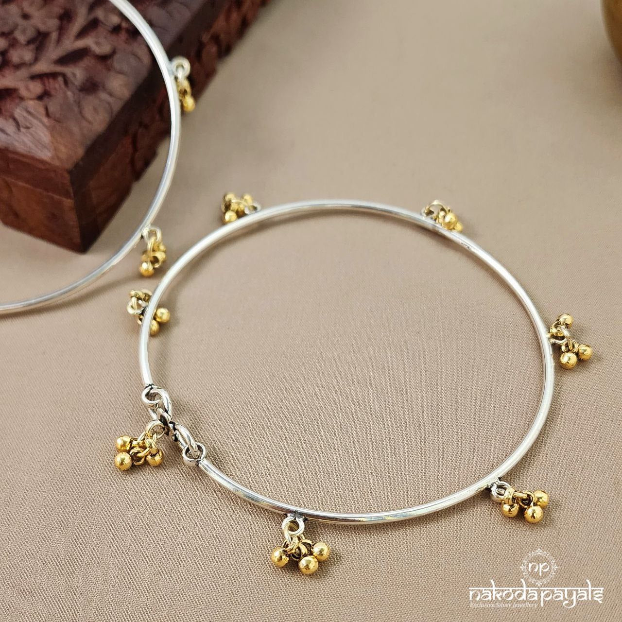 Dual Tone Ghungroo Ankle Kada (Ak2261)