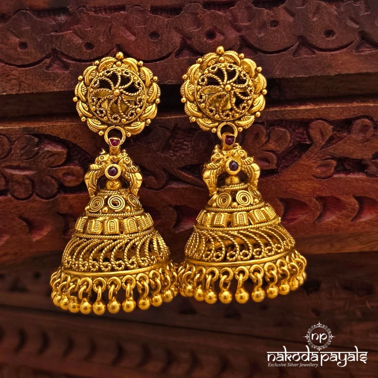 Emerald  Floral Ball Drop Jhumka (Ge11342)