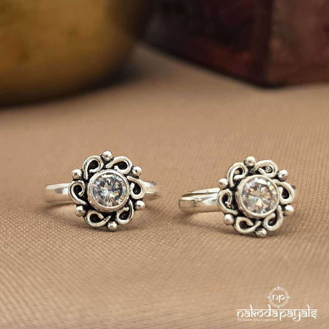 Eye-catching Toerings (T5006-08)
