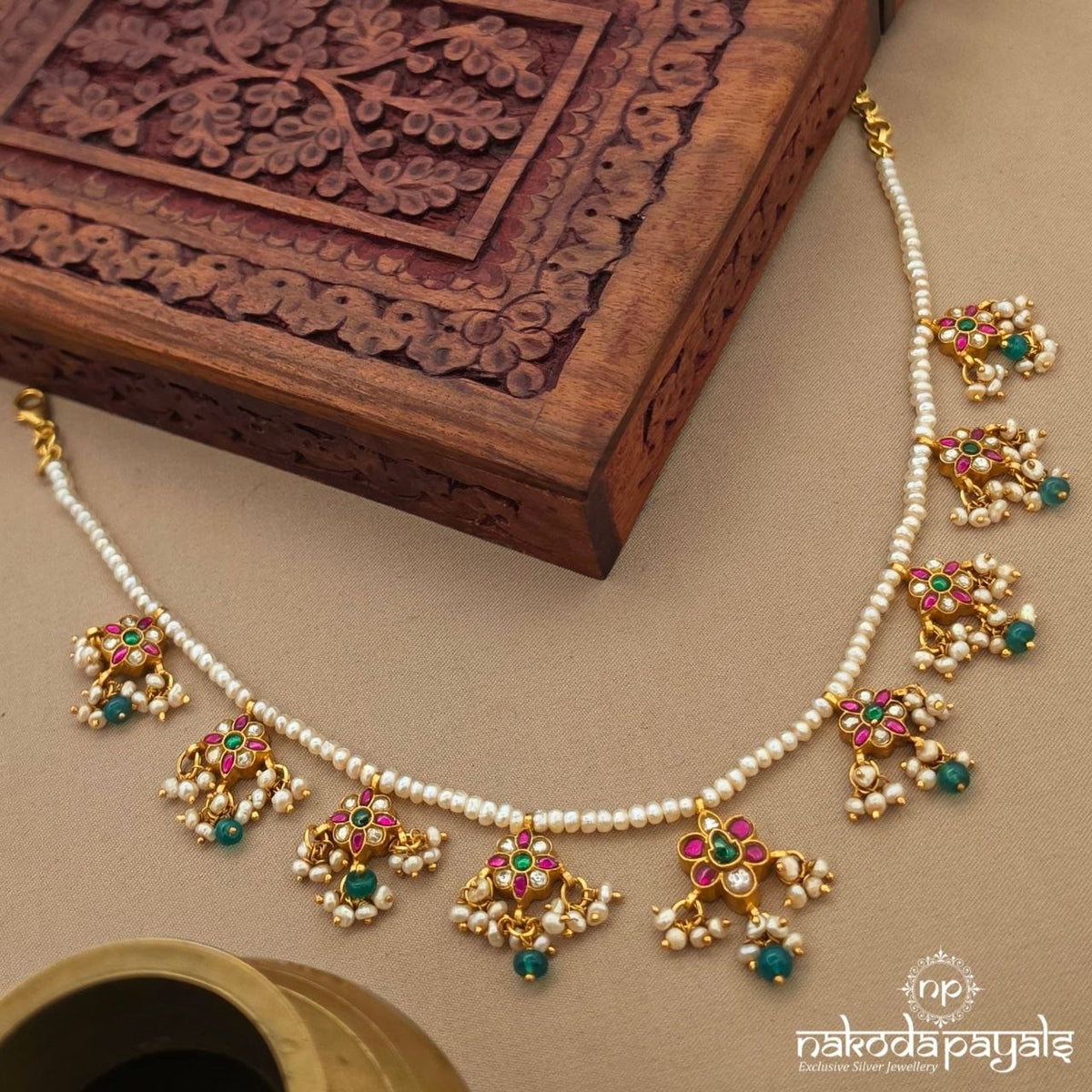 Pearl Floral Neckpiece (Gn10834)