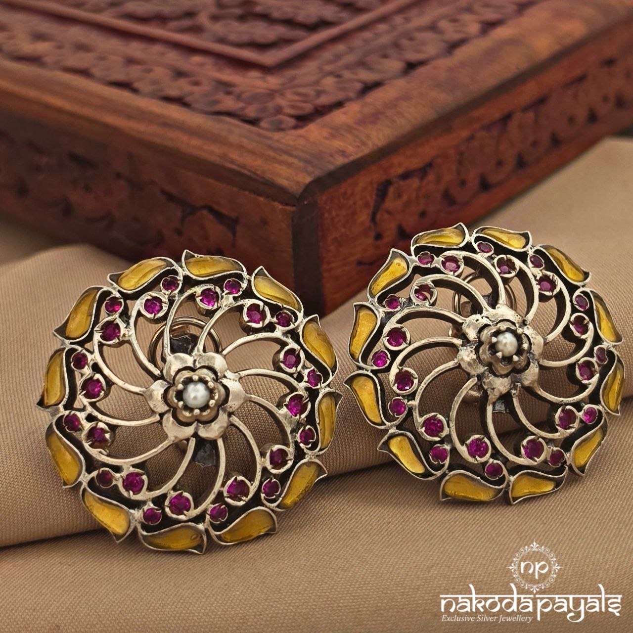 Floral Leafy Studs (S4112)