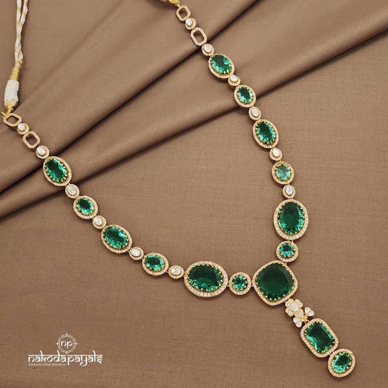 Emerald Green Moissanite Neckpiece With Earrings (Gn9180)