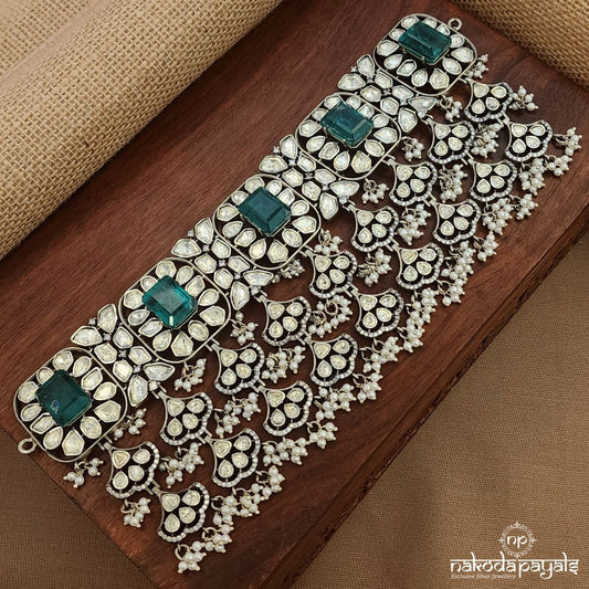 Rectangular Green Choker (N11162)