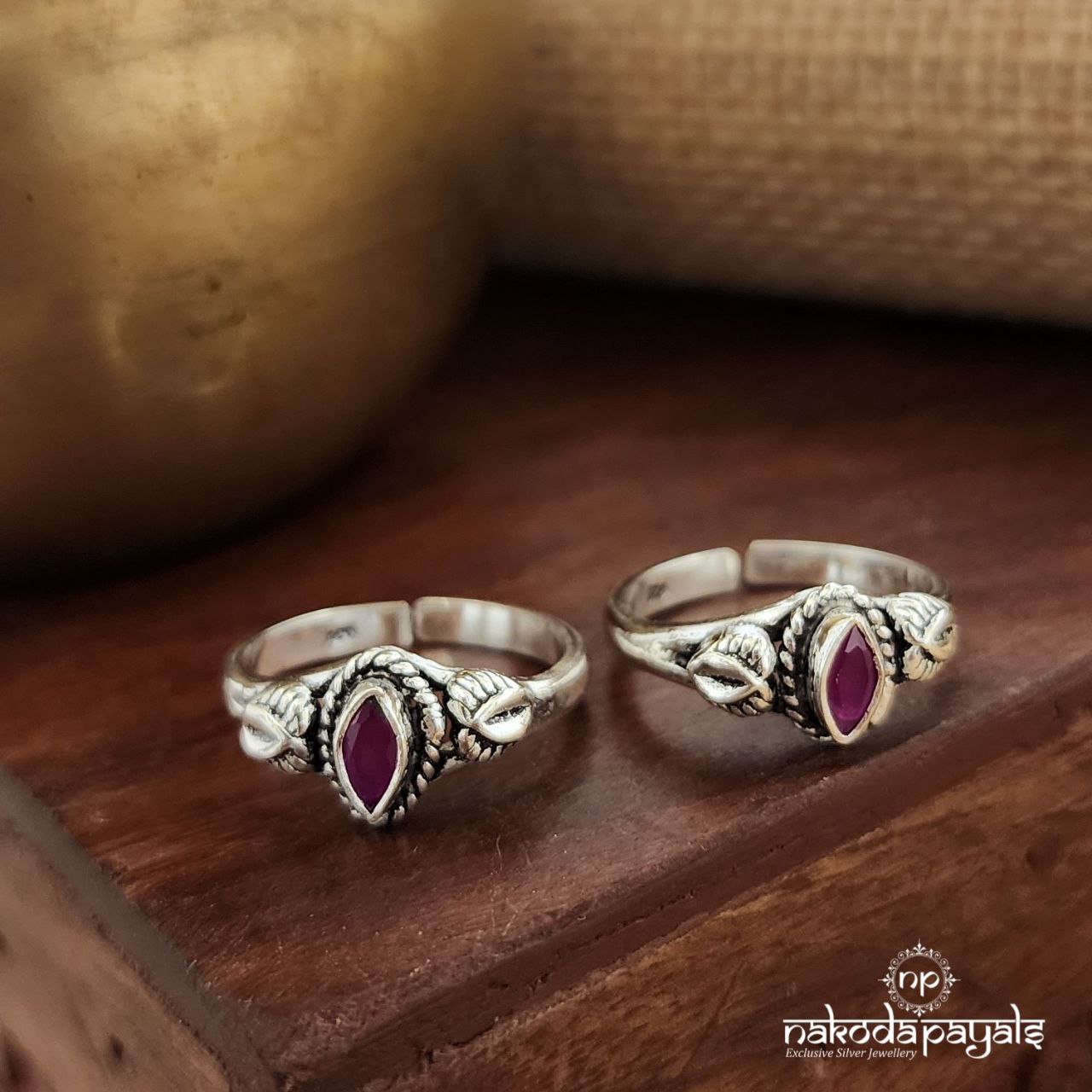 Leafy Pink Toerings (T4523)