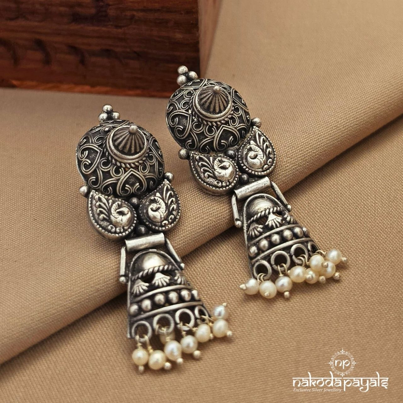 Purely oxidised Chandbali (C4048)