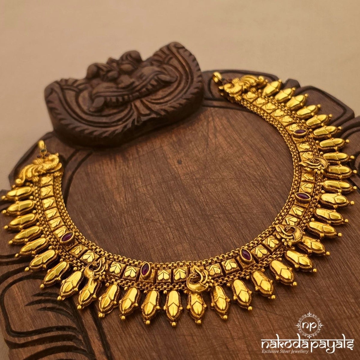 Pink Dot Peacock Neckpiece (Gn11049)