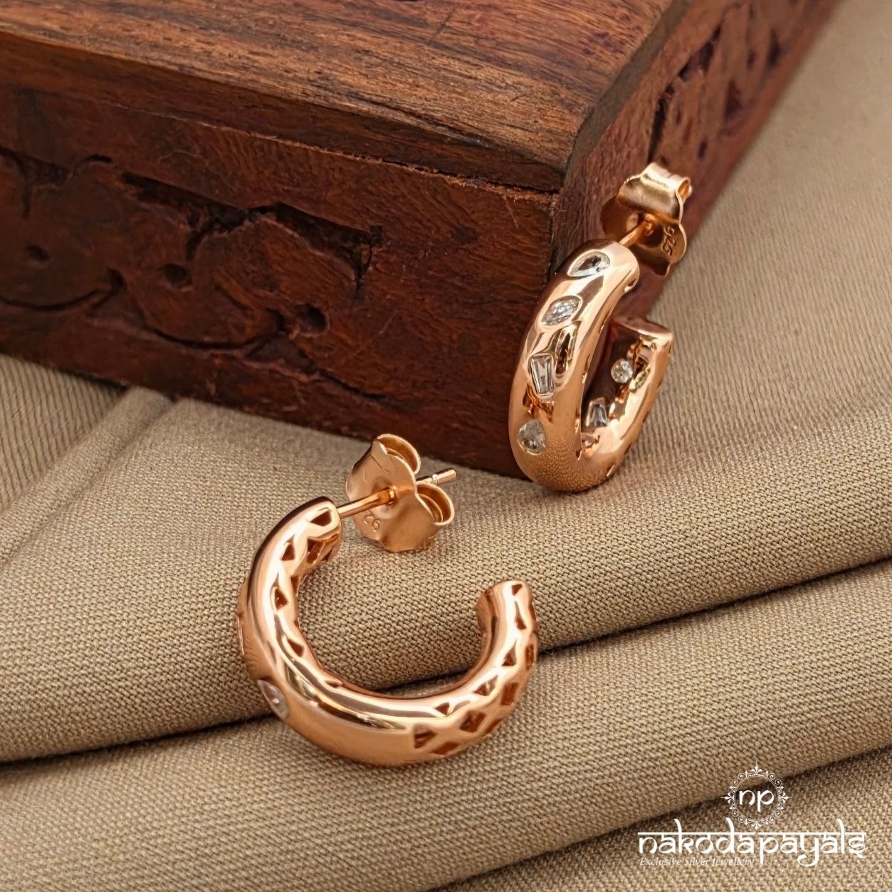 Elegant Rose Gold Earrings (St3964)