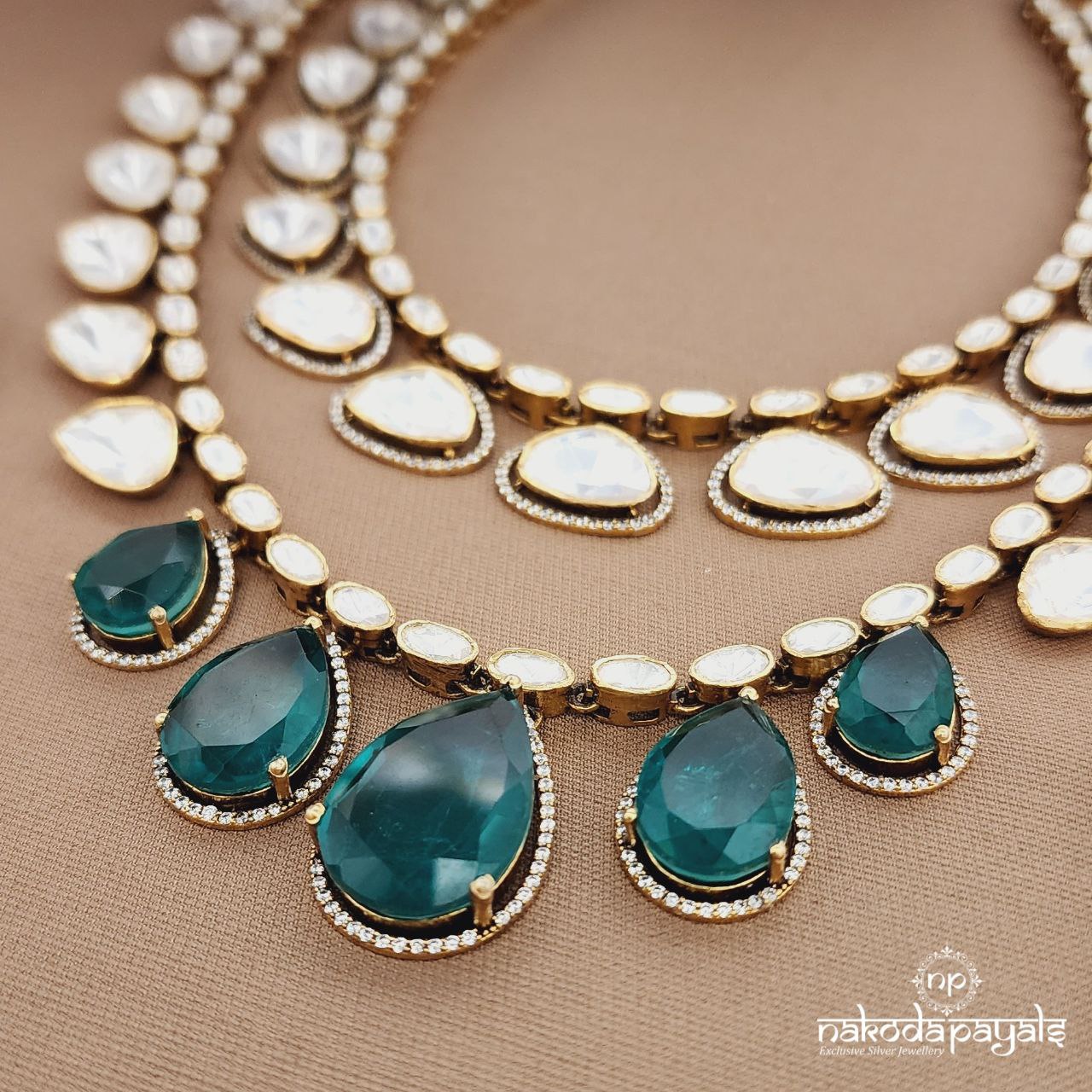 Grand Moissanite Neckpiece With Earrings (Gn9530)