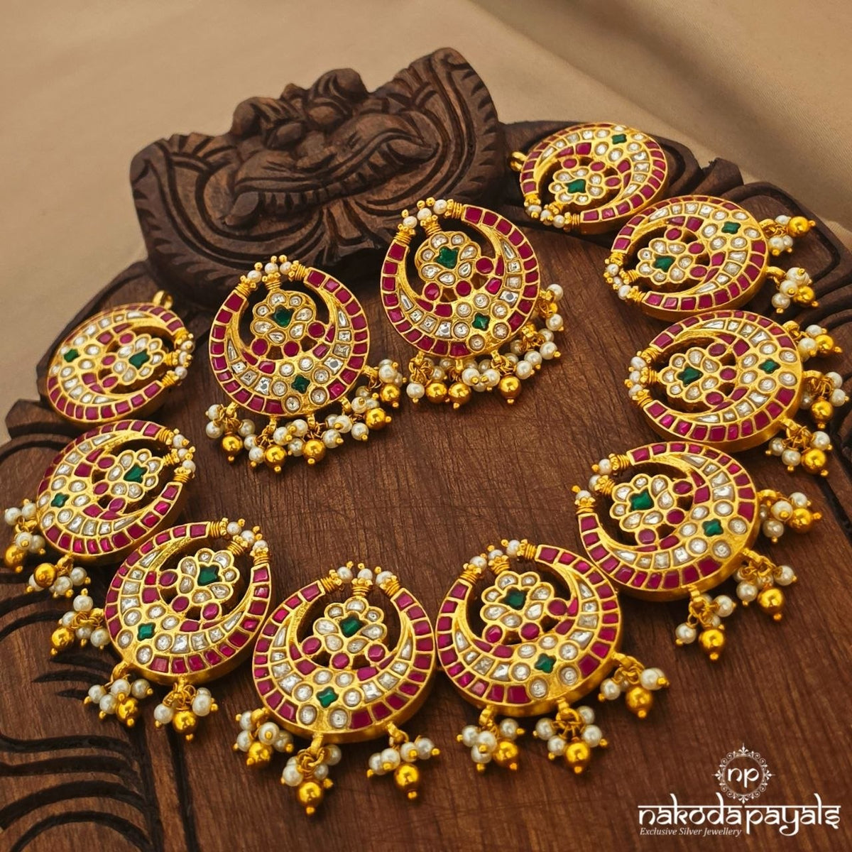 Pink Green Moon Kundan Neckpiece With Earrings (Gn10963)