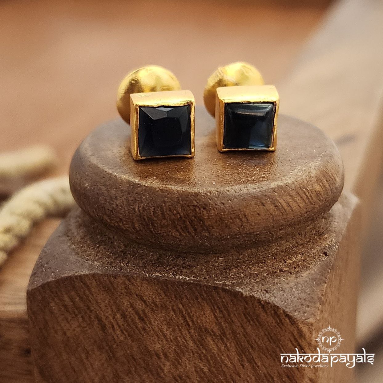 Gorgeous Pair Studs (Ge9814-19)