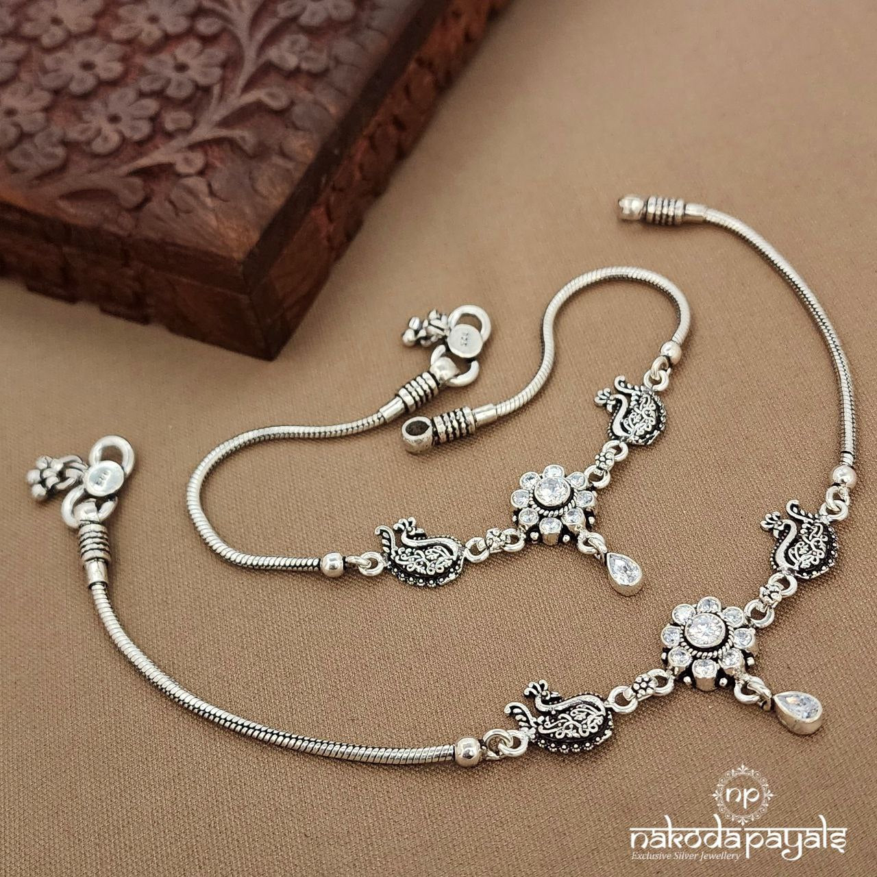 White Peacock Anklets (A6787)