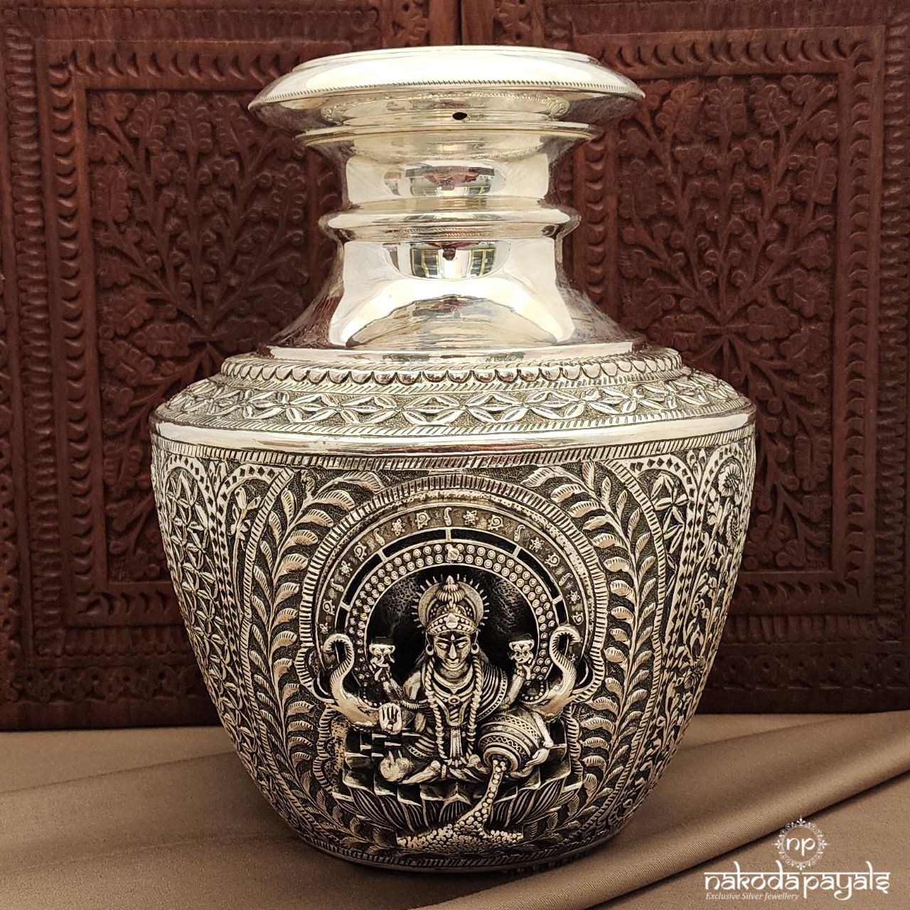 Oxidised Lakshmi Kalasha (Aa2231)