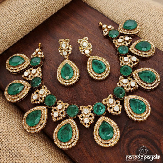Emerald Green Moissanite Neckpiece With Earrings (Gn9021)
