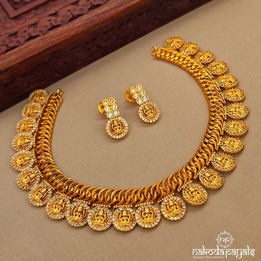 Stunning Lakshmi Neckpiece With Earrings (Gn10246)