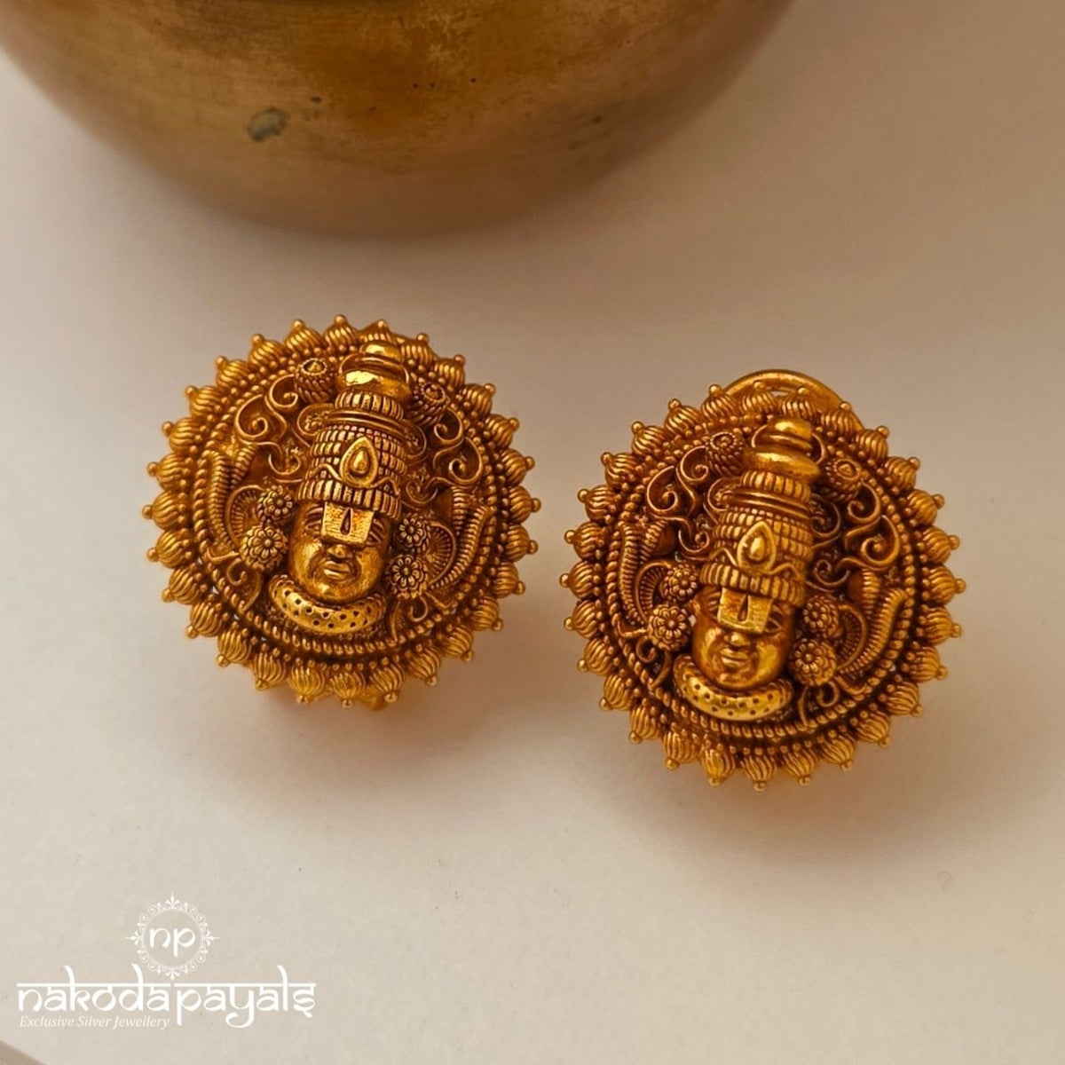 Divine Venkateshwara Studs (Ge11168)