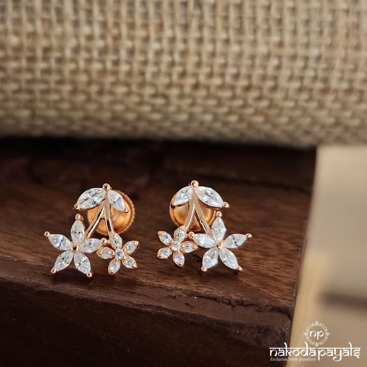 Crystal Bloom Studs (St3280)