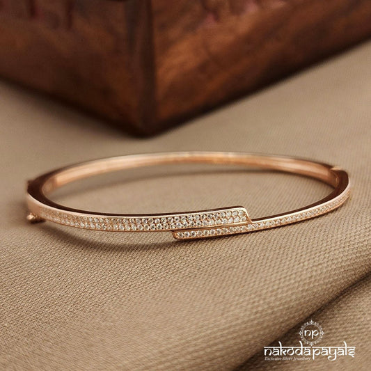 Graceful Rose Gold Kada (St3802)