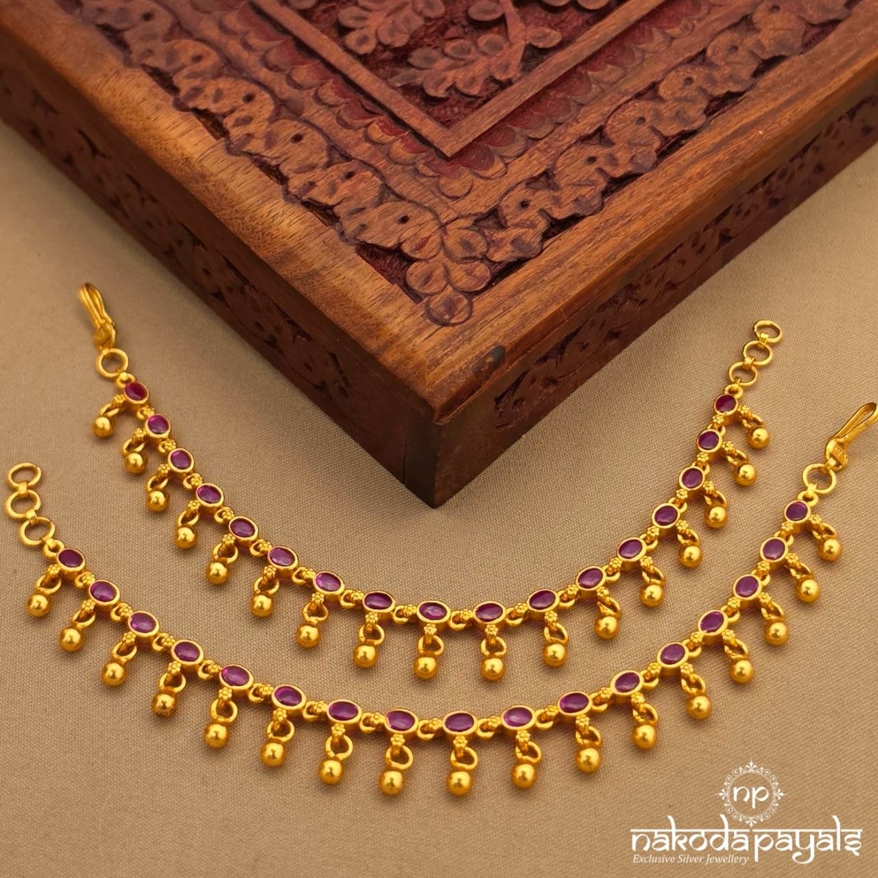 Pink Dot Ball Drop Maati (Gm1261)