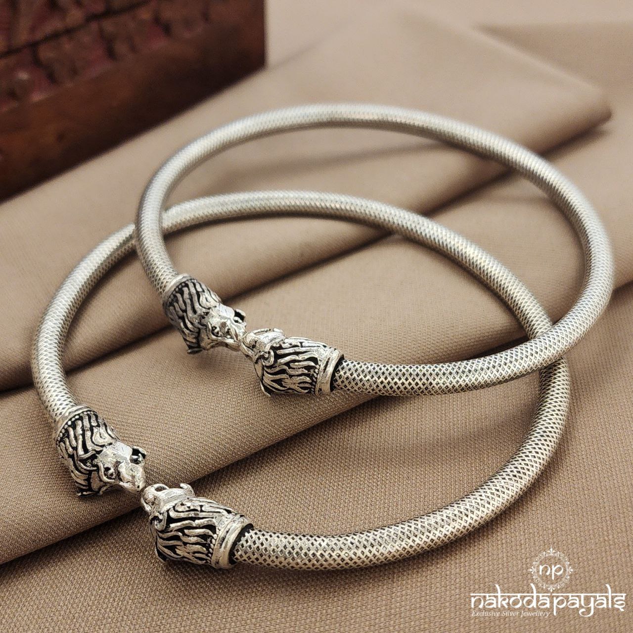 Lion Face Openable Ankle Kada Pair (A2345)
