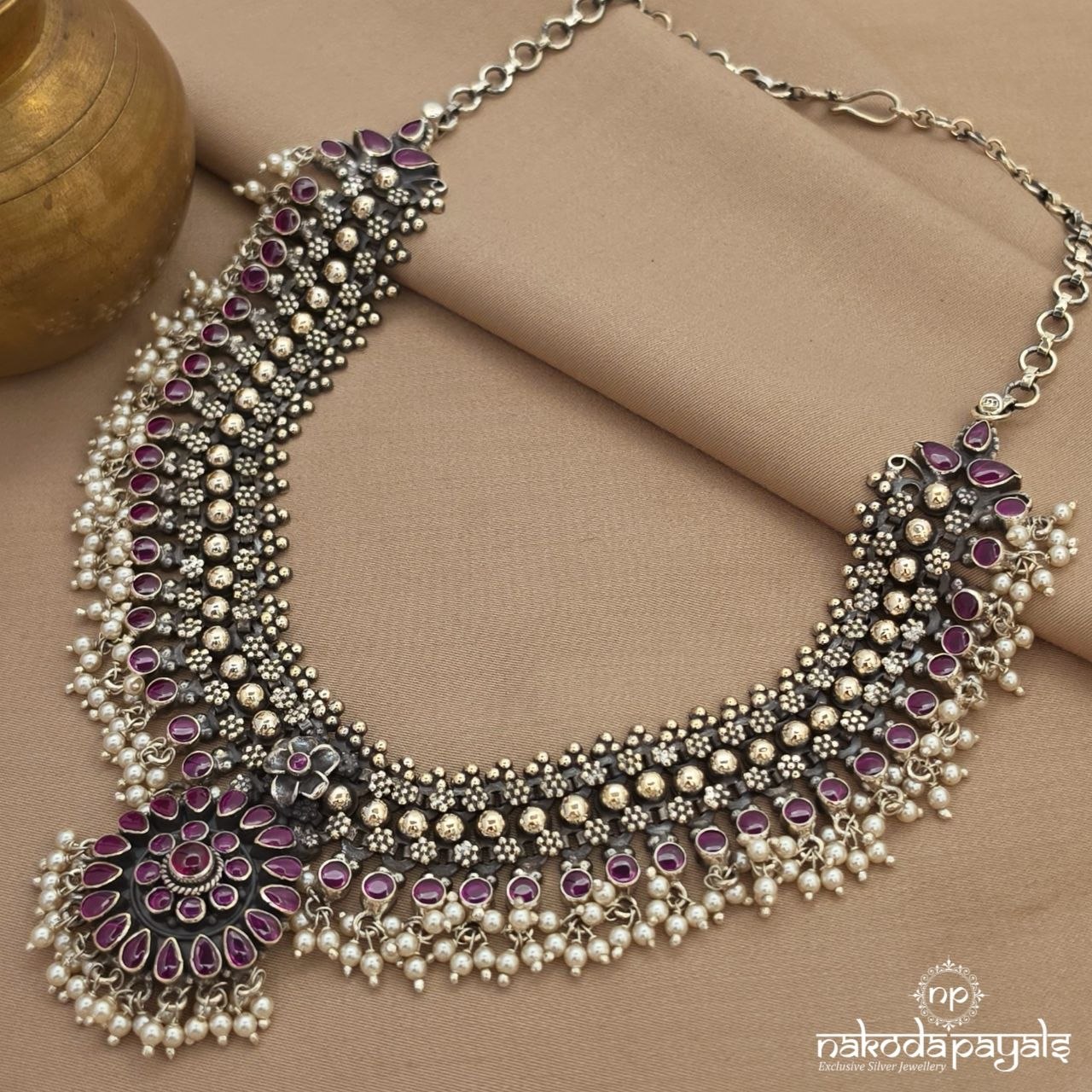 Pinkish Pearly Floral Neckpiece (N11890)