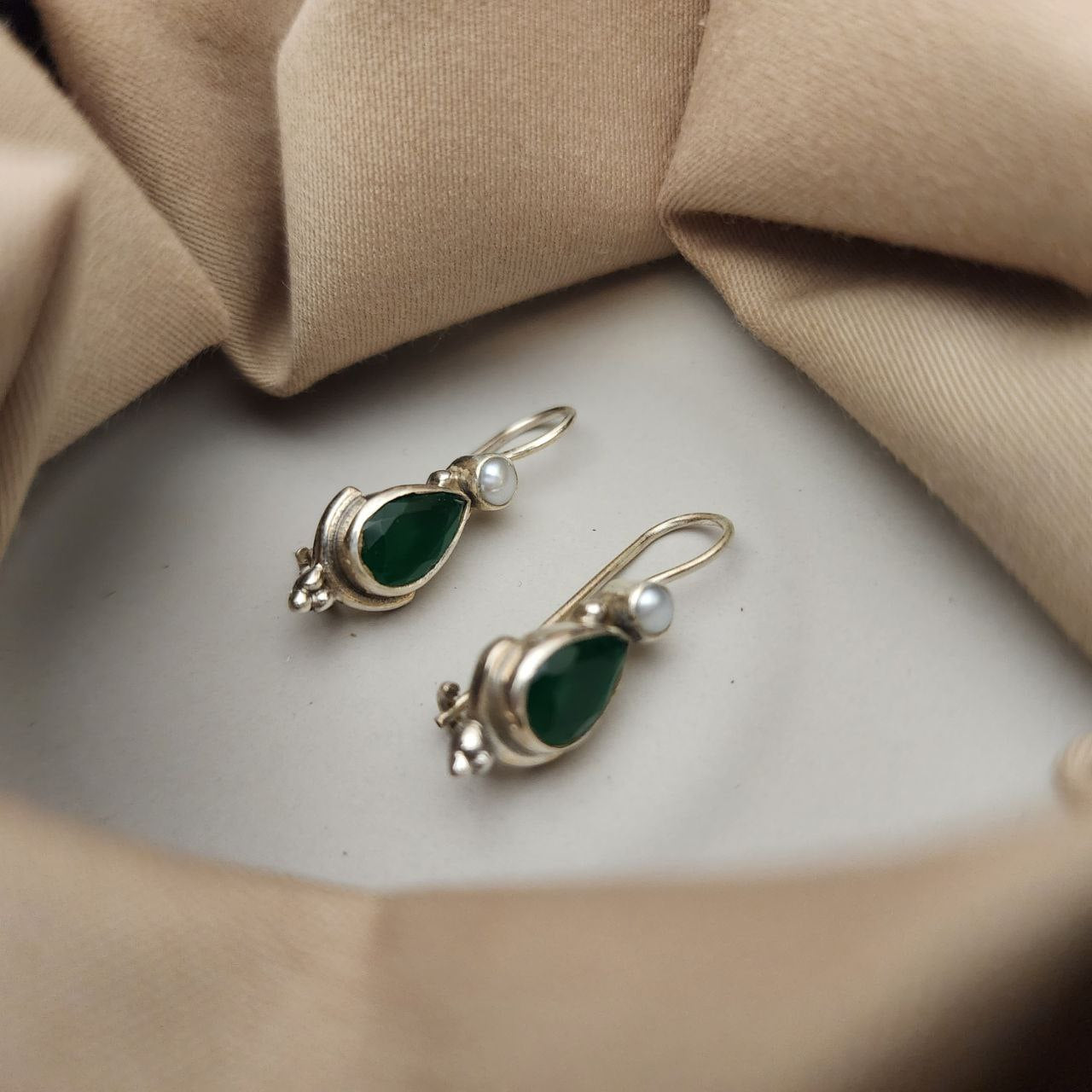 Amazing colour Hanging (H2058)