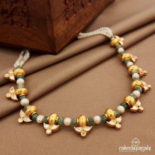 Kundan White Drop Neckpiece (Gn9950)