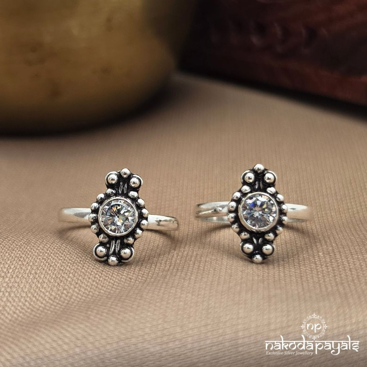 Endearing Toerings (T5009-11)