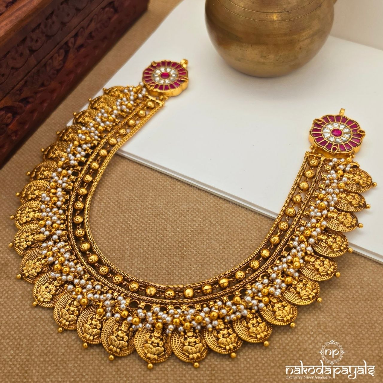 Kundan Lakshmi Kasu Neckpiece (Gn10677)