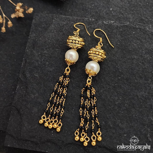 Black Floral Balls Hangings (Ge8832)