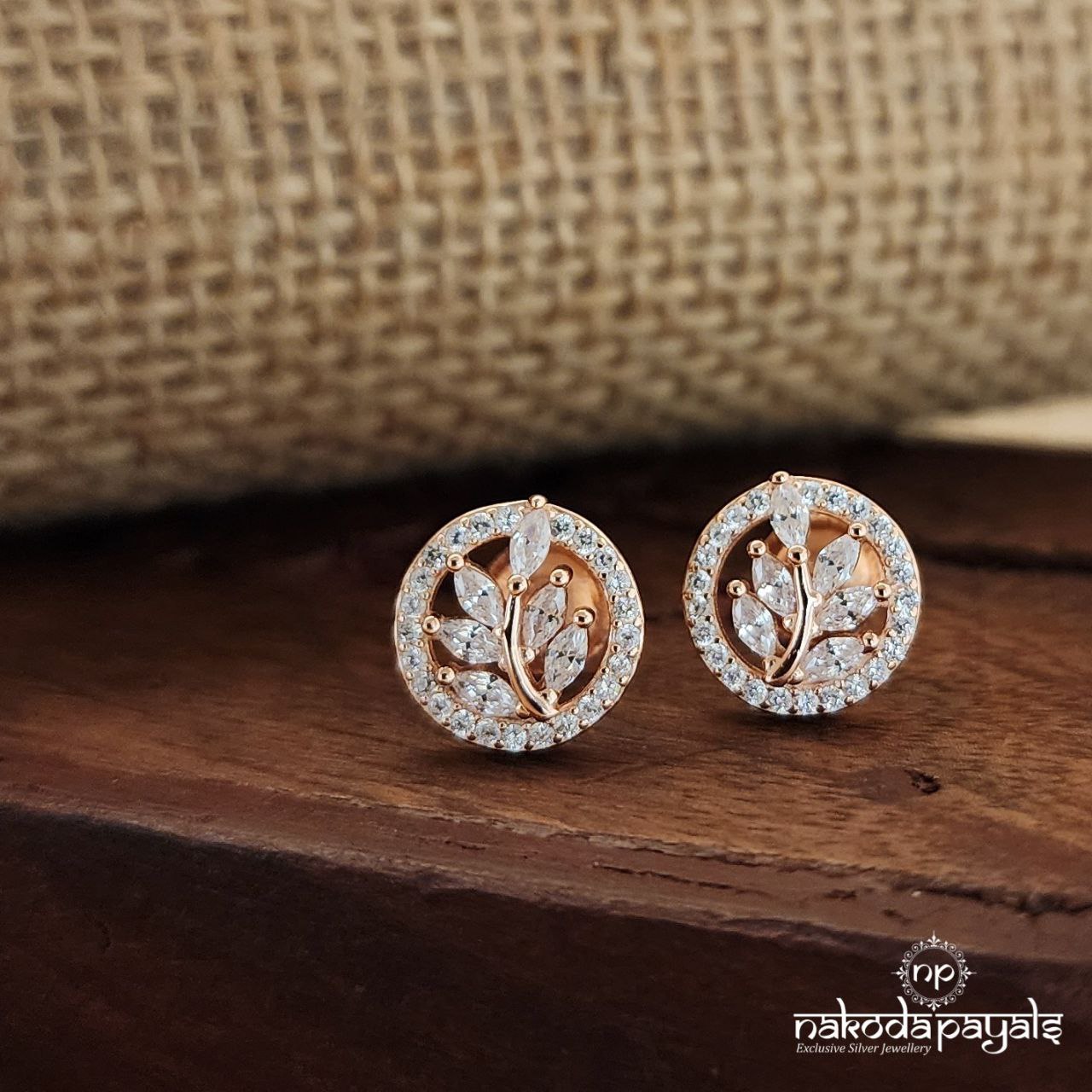 Circle Of Grace Studs (St3291)