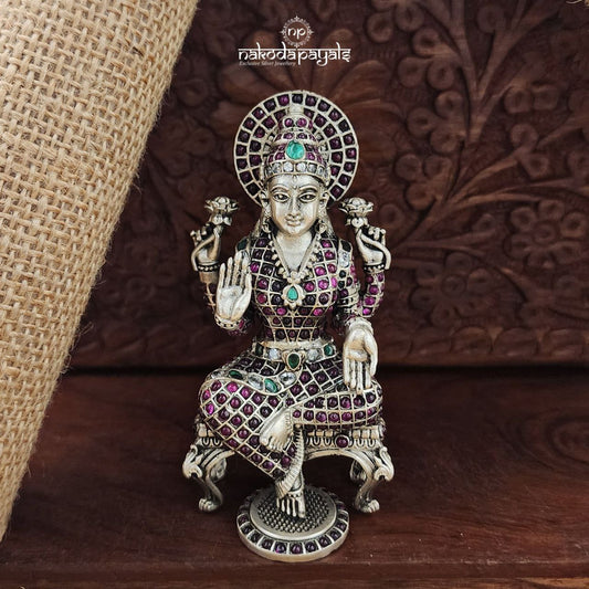 Lalithasana Kemp Idol (Aa1971)
