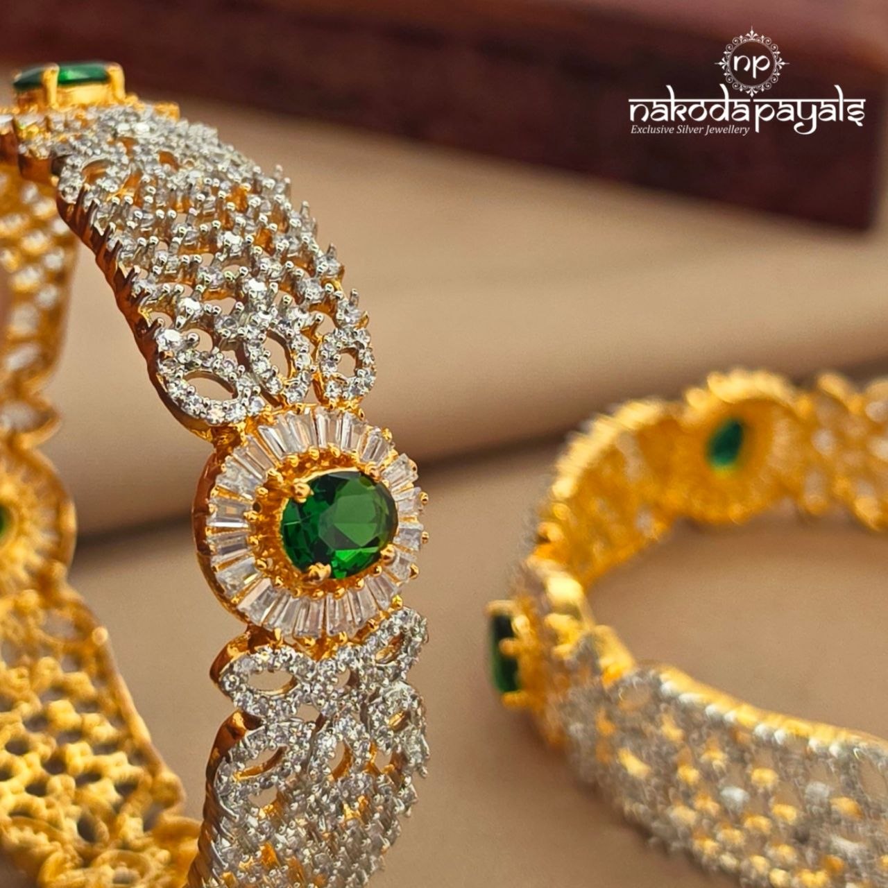 Emerald Green Bangles (2.4) (Gk3278)