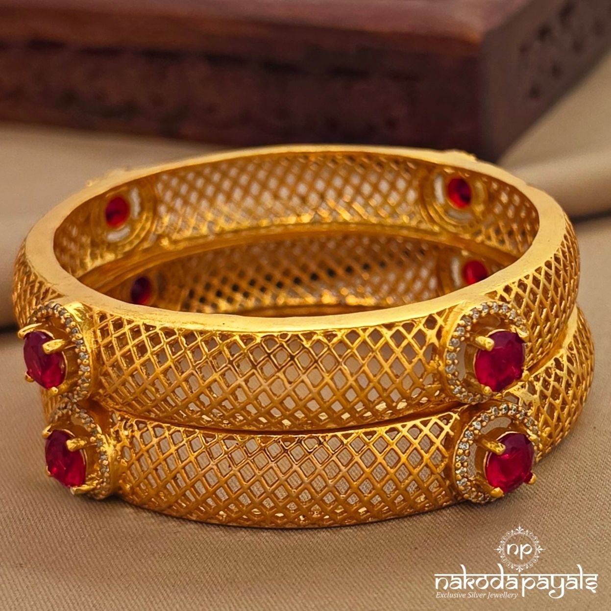 Ruby Circular Bangles (2.6) (Gk3279)