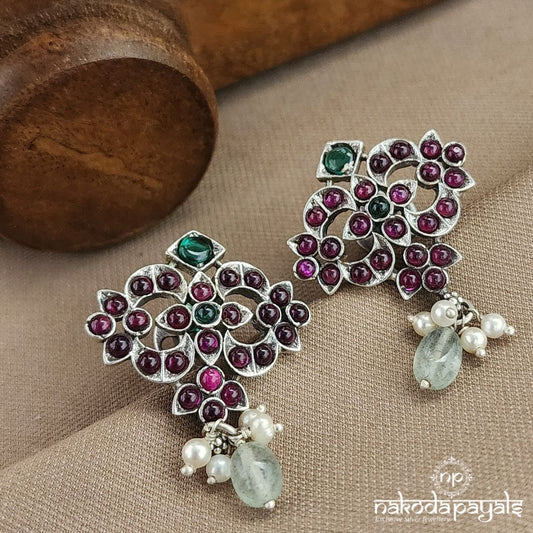 Kemp Pearl Studs (S3614a)