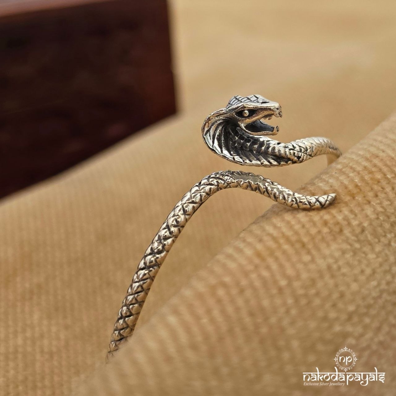 Naga Adjustable Kada (St4147)