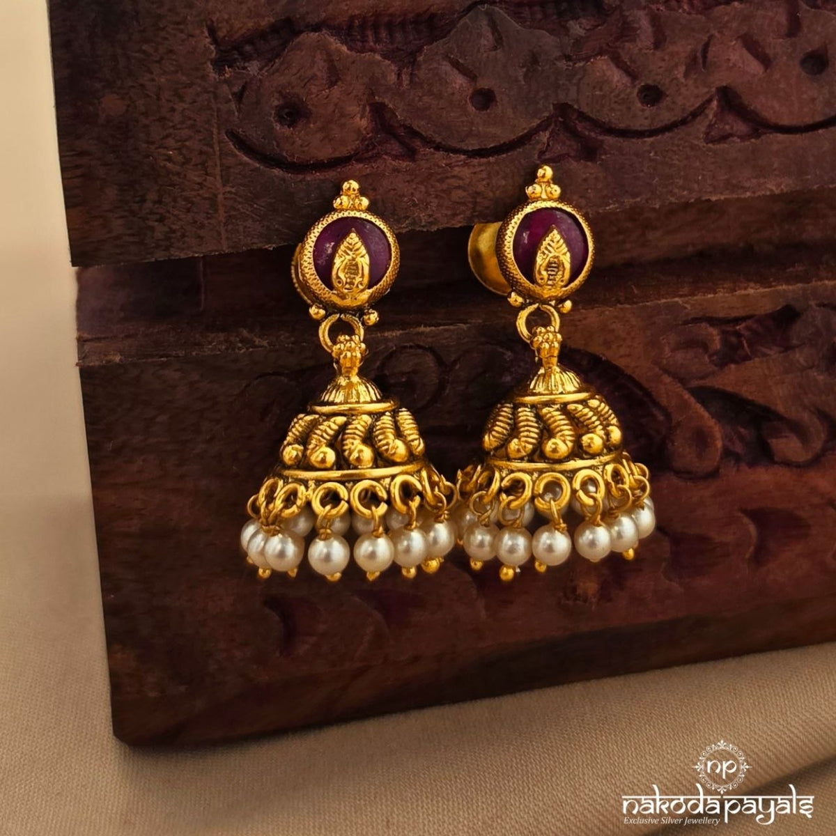Leafy Pearl Mango Jhumka (Ge11331)