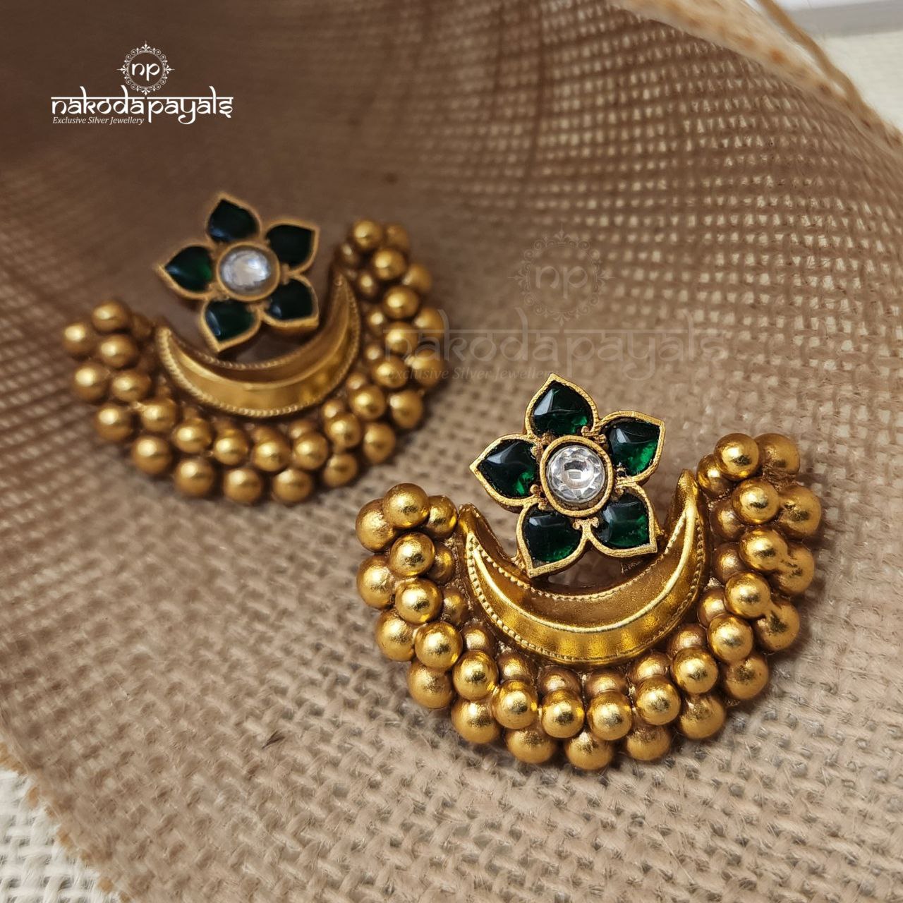 Adorable Emerald Green Chandbali (Ge9465)