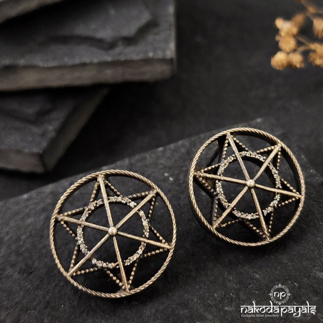 Circular Star Studs (S9389)