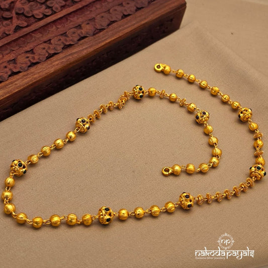 Traditional Ball Neckpiece (Gn10394)